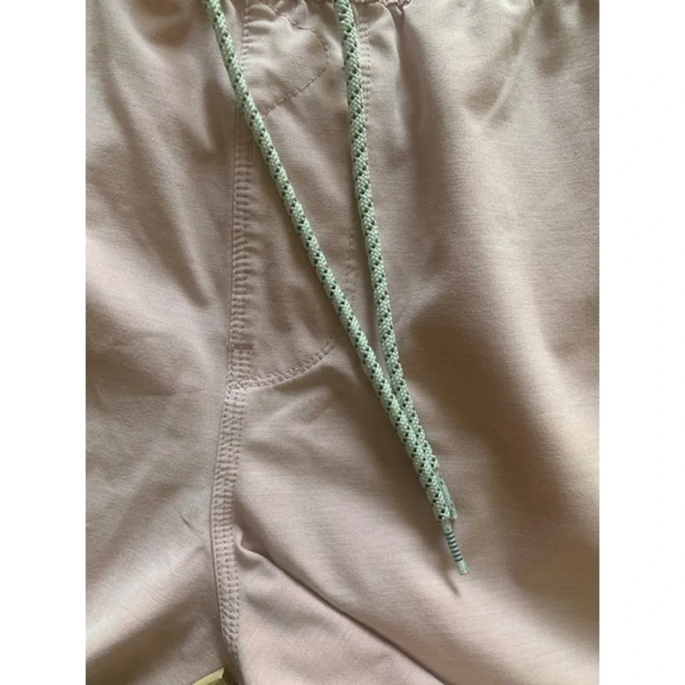 Vissla Obre Pink Eco-Elastic Board Shorts Mens Size Medium M130OBRE Swim Trunks